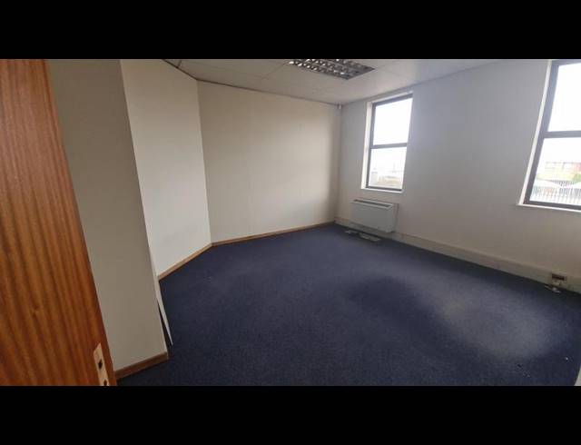 INDUSTRIAL PROPERTY TO RENT IN RANDJESPARK